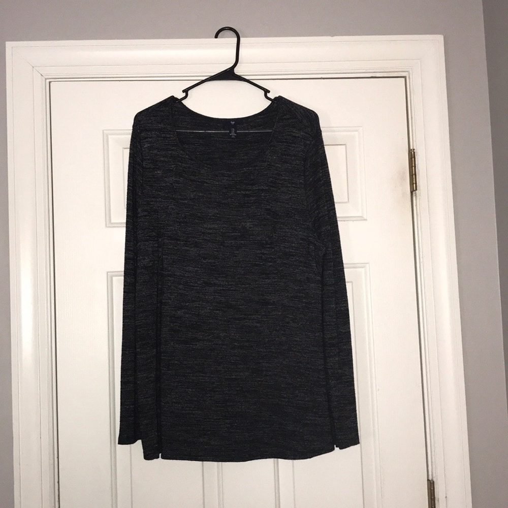 Long sleeve, thin material sweater